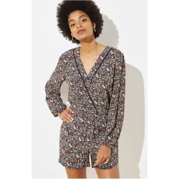 Ann Taylor LOFT Floral Long Sleeve V-Neck Garden Wrap Romper Ladies XS Pockets - Picture 4 of 9